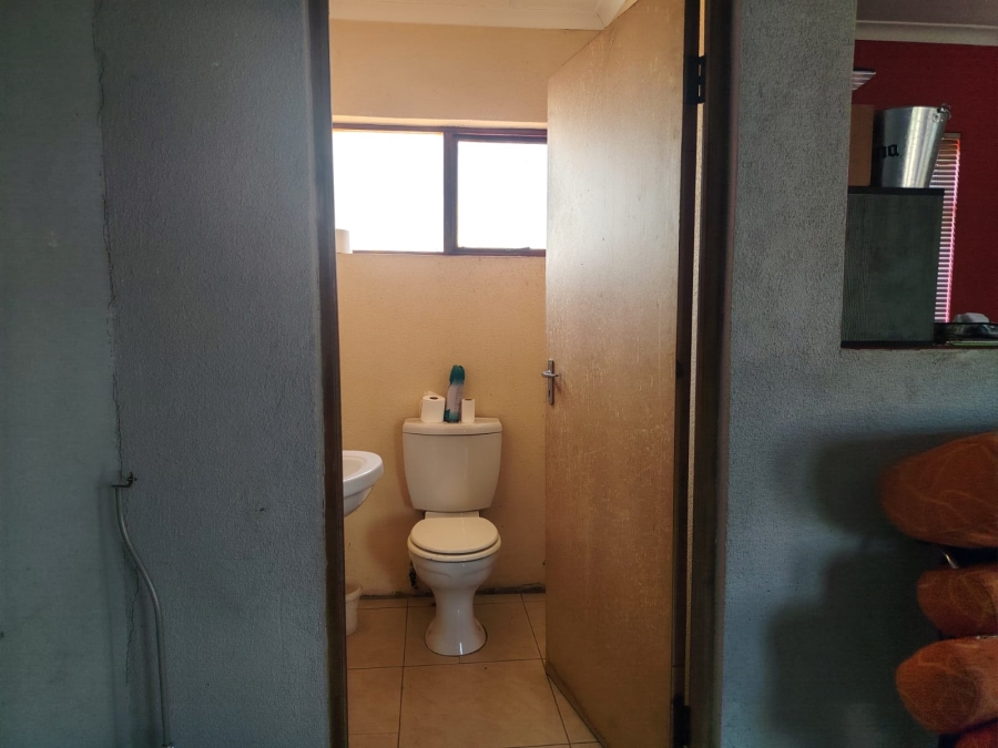 3 Bedroom Property for Sale in Tlhabane West North West